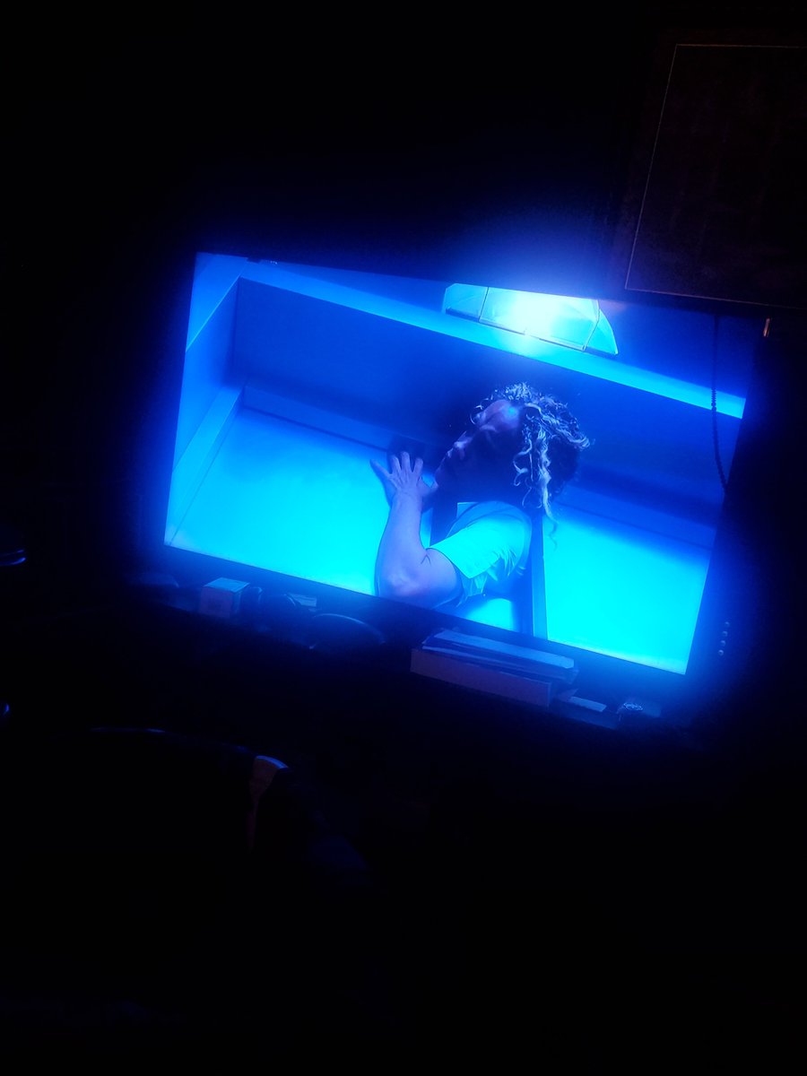 Alex_Streams_'s tweet photo. Should I be watching this while high?   Oops. #ResidentEvilㅤ https://t.co/13XK9FidpT