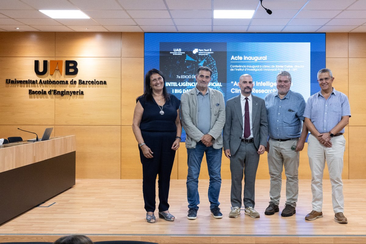 I3ptT's tweet photo. 🎓Èxit en la inauguració de la 7a edició del Màster en Inteligencia Artificial y Big Data en Salud.

Seguim avançant en la formació i talent especialitzat en IA aplicada a la salut.

👏Gràcies a @xcanas per compartir la seva visió sobre el potencial de la IA en la recerca clínica https://t.co/hl8Vz74R1m