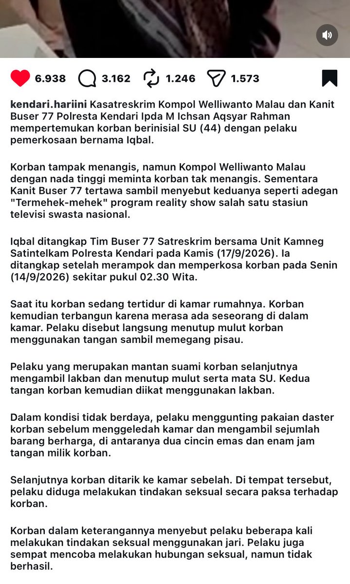 bbarbieie's tweet photo. DEMI ALLAHH SEBAGAI PEREMPUAN, GUE IKUT SAKIT HATI ANJING

ibu ini korban pemerkosaan, terus pas dipertemukan sama pelaku, bisa bisanya polisi yg ada disini ngomong pake nada tinggi “jangan menangis bu” dan ngatain kayak lagi nonton adegan termehek mehek sambil KETAWA KETAWA???

jahat bgt demi allaahh, korban lagi trauma bisa bisanya digituin brengsek