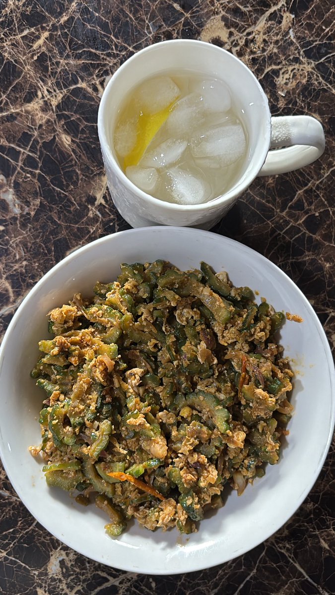 hsngdailyy's tweet photo. my brunch !! gulay naman for today :) 
#lunéeats #lunécooks https://t.co/qLygiRh8rp