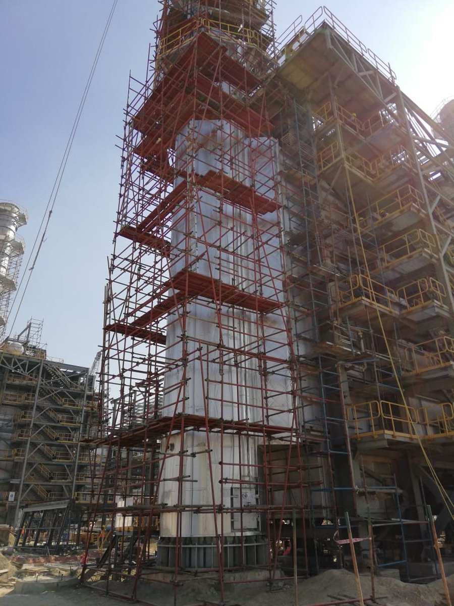 ranamanish's tweet photo. Scaffolding this vessel took a lot of effort. We were short on material, so it went up in parts, one section at a time. Still finished on time. Thanks to the crew who made it happen. https://t.co/omPg6mPhzd