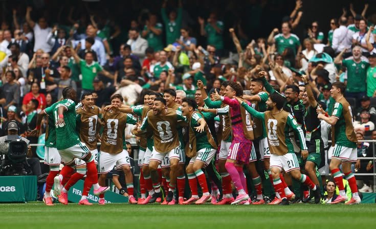 yukkikar's tweet photo. Mañana regresa la selección pero no será ESA selección😔💔 https://t.co/7kSyl2b3wb