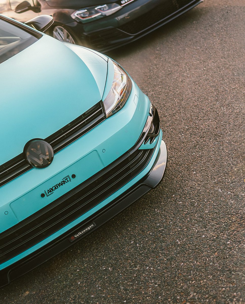 SpringColtby's tweet photo. Detail Obsessed

Sometimes it’s the little things that make all the difference. Check out slide 2 for a closer look at the front. Which detail shot do you love most on your VAG model? https://t.co/No4OYGYlEr