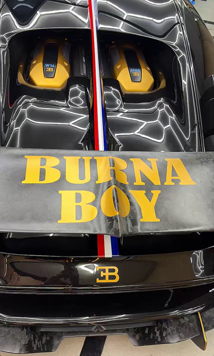 1BENNY7G's tweet photo. LET IT BE KNOWN THAT BURNA BOY OWNS THE MOST EXPENSIVE CAR IN AFRICA. 1/1 IN THE WORLD! 🫨 https://t.co/gbYXRBulTh