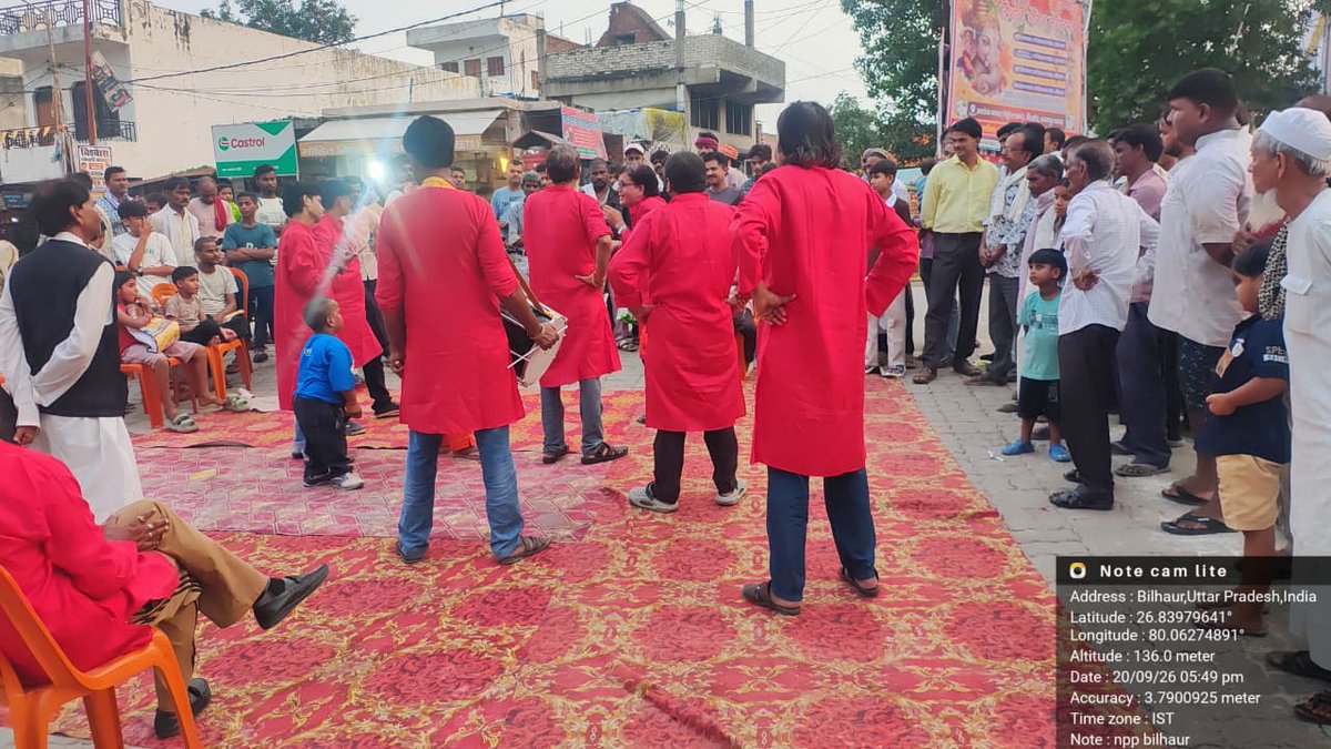 sbmkanpurnagar's tweet photo. 📢 सेवा संकल्प अभियान | बिल्हौर

नगर पालिका परिषद बिल्हौर द्वारा नुक्कड़ नाटक के माध्यम से आमजन को विभिन्न जनोपयोगी एवं जनकल्याणकारी योजनाओं की जानकारी देकर जागरूक किया गया।
#सेवासंकल्पअभियान #जनकल्याणकारीयोजनाएं #जनजागरूकता #बिल्हौर #कानपुरनगर #जनभागीदारी #विकसितभारत2047 https://t.co/rzG2Xyytes