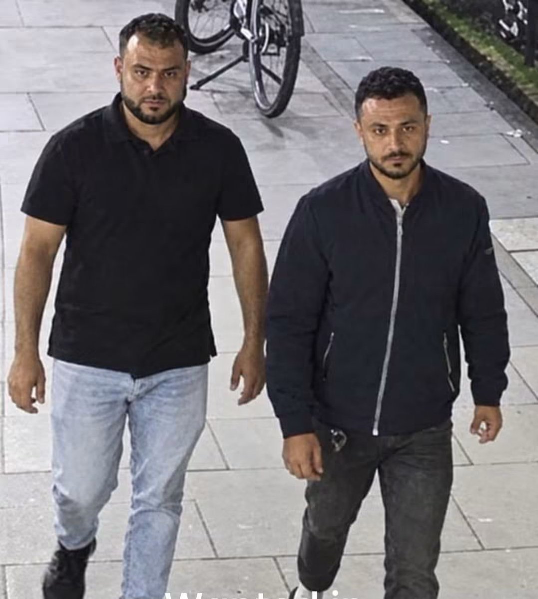 mikeerwydd1968's tweet photo. These 2 utter cxxts are wanted by the @metpoliceuk for the rape of a 13 year old girl in a park in Londonistan. These a £10,000 reward,  share those everywhere. https://t.co/N0VvxQ8rKa