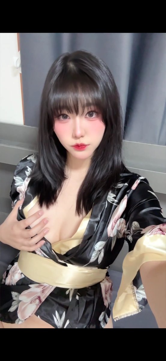 173Ren_cos's tweet photo. 빨아줘…❤️❤️ #섹트 #페이스시팅 #유카타 https://t.co/dF3qLixL4u