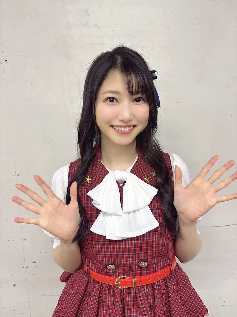 Amamiyastaff's tweet photo. 志保さんとして恥ずかしいパフォーマンスは見せられないから、未だに凄く緊張する！
主演二人の最高のステージの一助になれていたらとても嬉しいです。
お疲れ様でした！(雨宮)

#ミリオン14th_day2 https://t.co/9XJpDeznXM