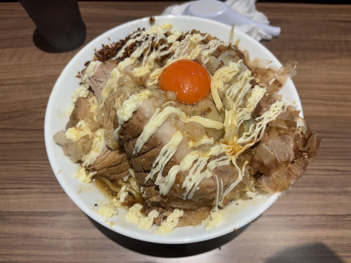 coffee_gy's tweet photo. 覚悟はいいか？
オレはできてる https://t.co/9msiliwDoi