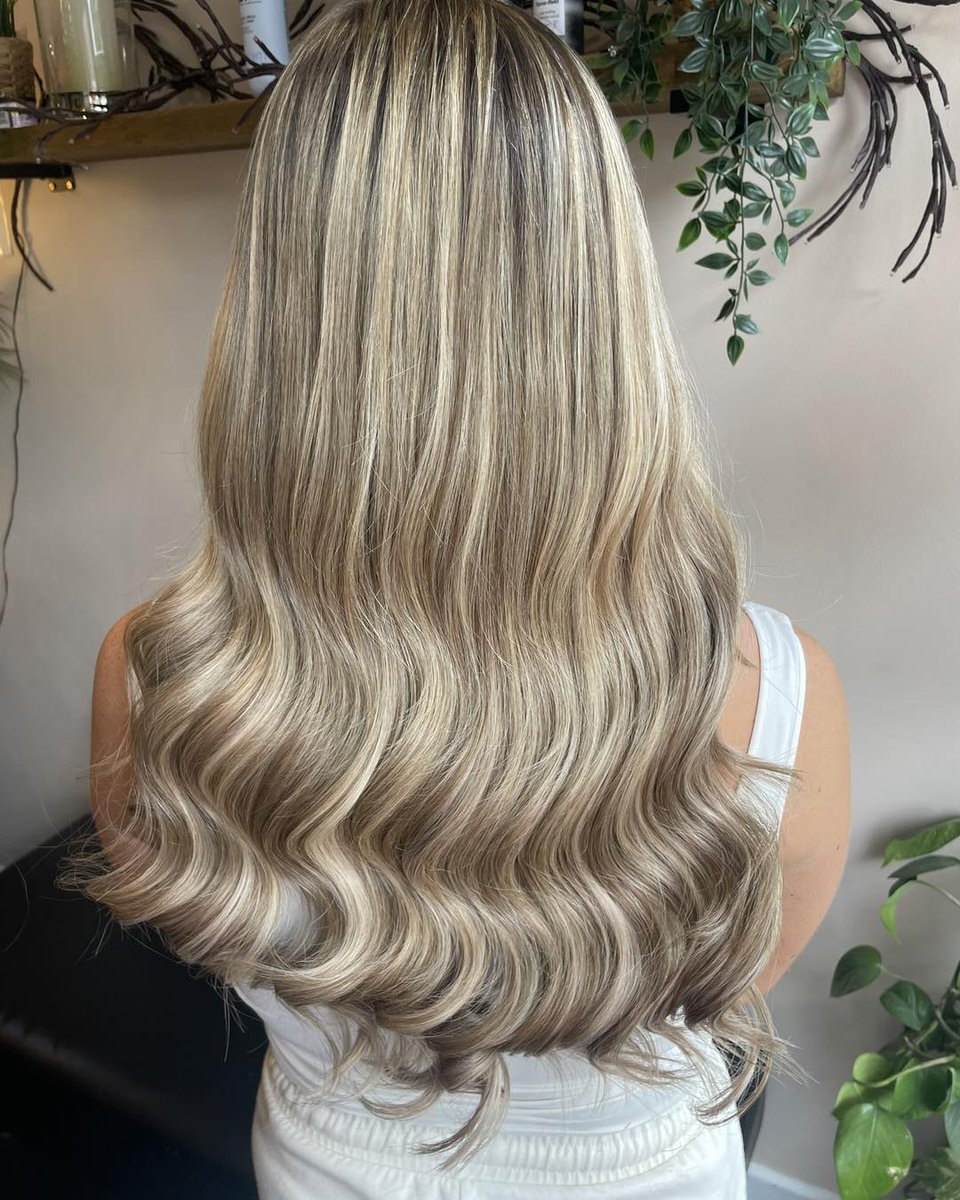 ShantellCioxdj's tweet photo. Last few appointments are available this weekend
Friday with Steph 2. 30
With Beth 10. 30 11. 00. 1. 30. 2. 30 3. 00
Saturday with Steph 1. 30 3. 00
With Beth 11. 00 11. 30 2. 30
Sunday with Steph 2. 00 3. 00
To book call us on 01902 739522
Or https://t.co/yPthlCE4VQ