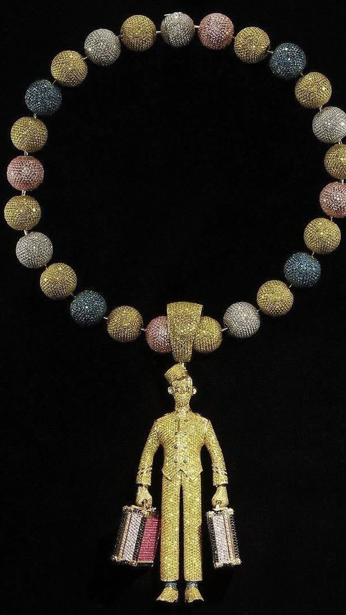 MrDontoh's tweet photo. Reimagining pieces.

YAA ASANTEWA / AUNTIE ESI.
Necklace.
Not for sale.
Concept only. https://t.co/TZ9ZbjHBi6