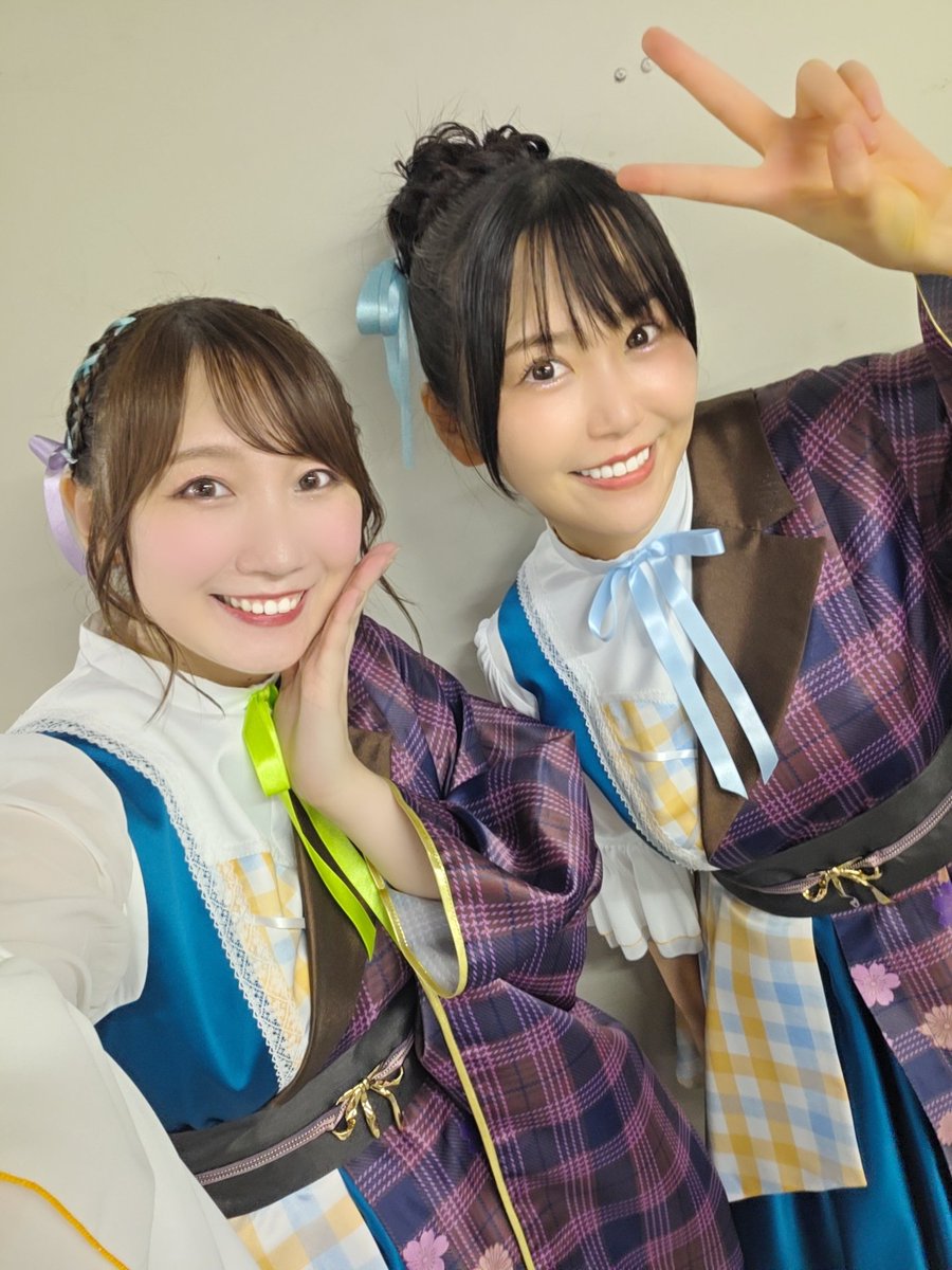 koiwai_kotori's tweet photo. ただならぬ関係のみんなとの
ツーショットです📸

#ミリオン14th https://t.co/CmYUSZ5V4t