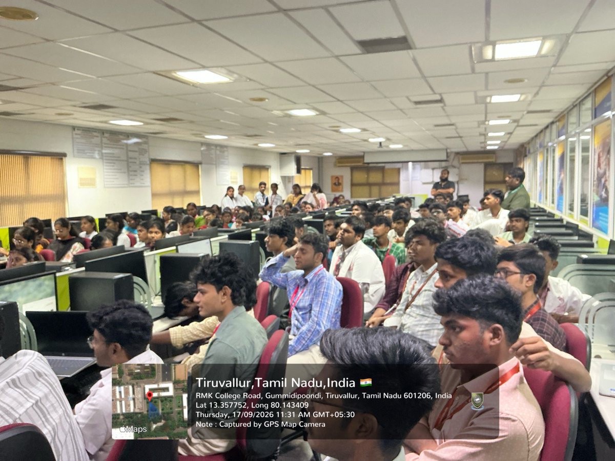 rmk_college's tweet photo. ❄️ Celebrating the Success of "Snowflake Day" at RMK Engineering College! 🚀
The Department of Computer Science and Business Systems (CSBS) successfully organized Snowflake Day! With an overwhelming turnout of over 200 students and faculty members, the event was a remarkable. https://t.co/A6Ao5htCNg