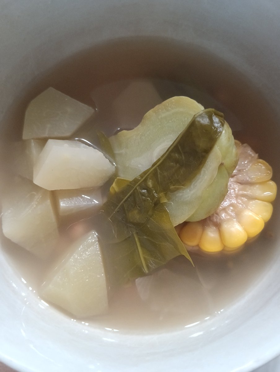 sagatingteng's tweet photo. Lg mamayu... Habis sakit ituu
Pasti mikir enak makan ini kayaknya, apa ituu yaaa
Aku lagi pengen makan sayur asem tapi dibening aja
Sama goreng Teri kacang pake bawang merah

Marii makaannn... Hehhee https://t.co/sBSM0znSOZ