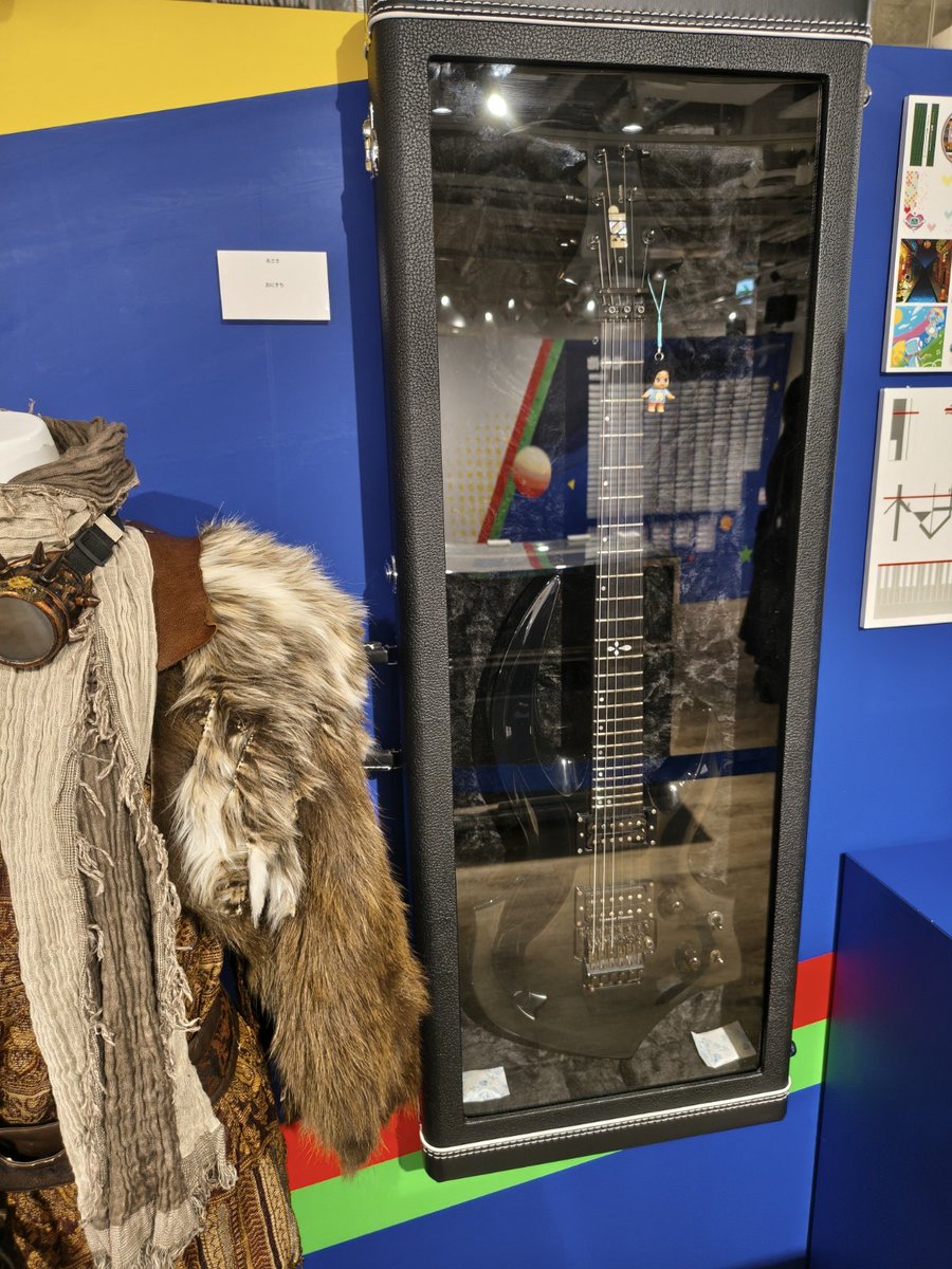flsp's tweet photo. 当日券があったのでポップン展に行ってきた！
曲バナー一覧のインパクトがすごい！
あとデモ音源とかキャラの設定画的なのとか色々見応えがあって良かった！
ずっと遊んできた分感無量ですわー！ https://t.co/2FBwclgGXa