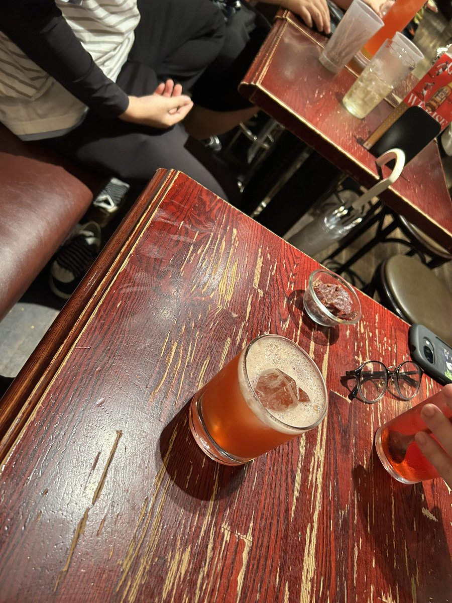 toraVRC98's tweet photo. HUB飲み https://t.co/biWEYnGGL9