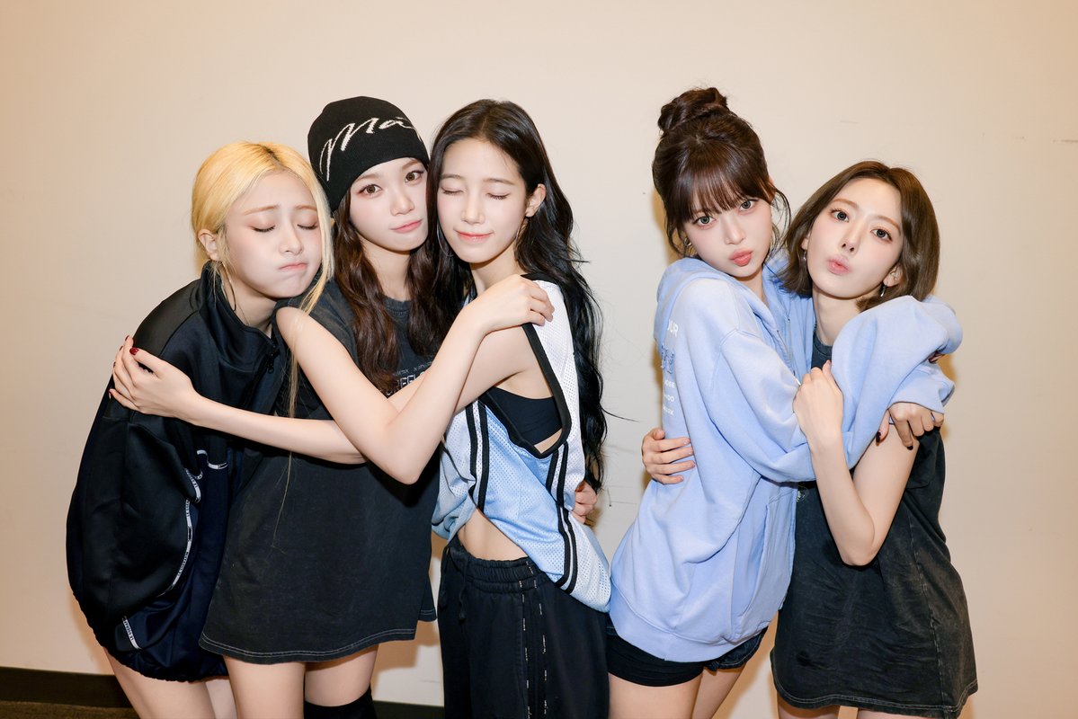 le_sserafim's tweet photo. [#오늘의르세라핌]
260920 @ 2026 LE SSERAFIM TOUR 'PUREFLOW' IN TACOMA

#LE_SSERAFIM #르세라핌
#PUREFLOW
#PUREFLOW_IN_US https://t.co/YY2xqnNAbL