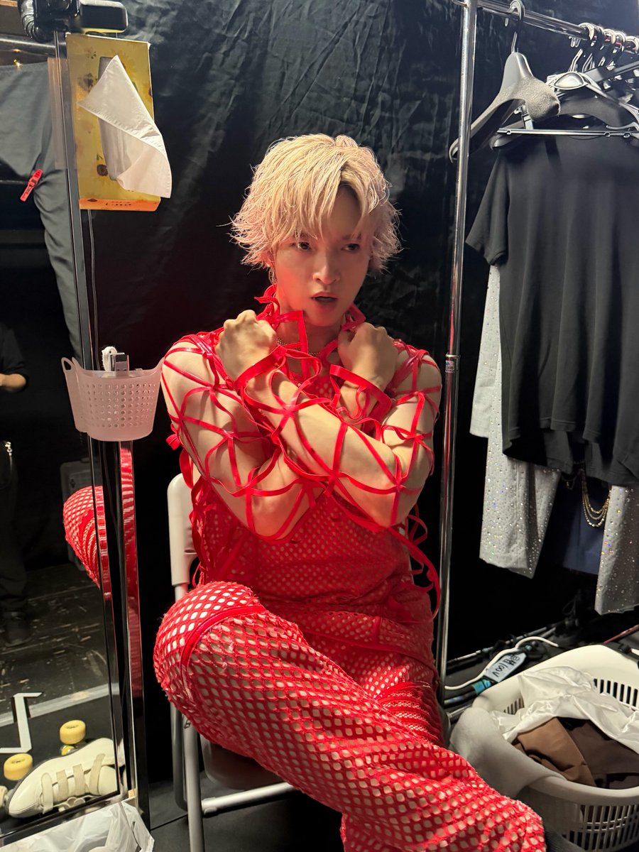 Nh222tf0625's tweet photo. 左から
みかんネット衣装
みかんネット衣装
みかんネット衣装
みかんネット https://t.co/rMkGBHluqY
