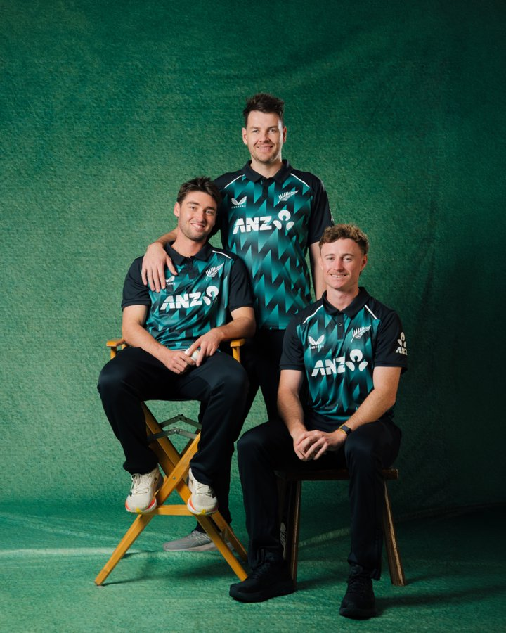3rdManView's tweet photo. ๐ณ๐ฟ FRESH SUMMER. FRESH LOOK.
The BLACKCAPS and WHITE FERNS have their 2026/27 T20I kit.
New season. New colours. Same challenge: make the shirt count when the cricket starts.
The kit has arrived. Now let the cricket do the talking.
#NZvIND #3rdManView https://t.co/KiqQtY3W69