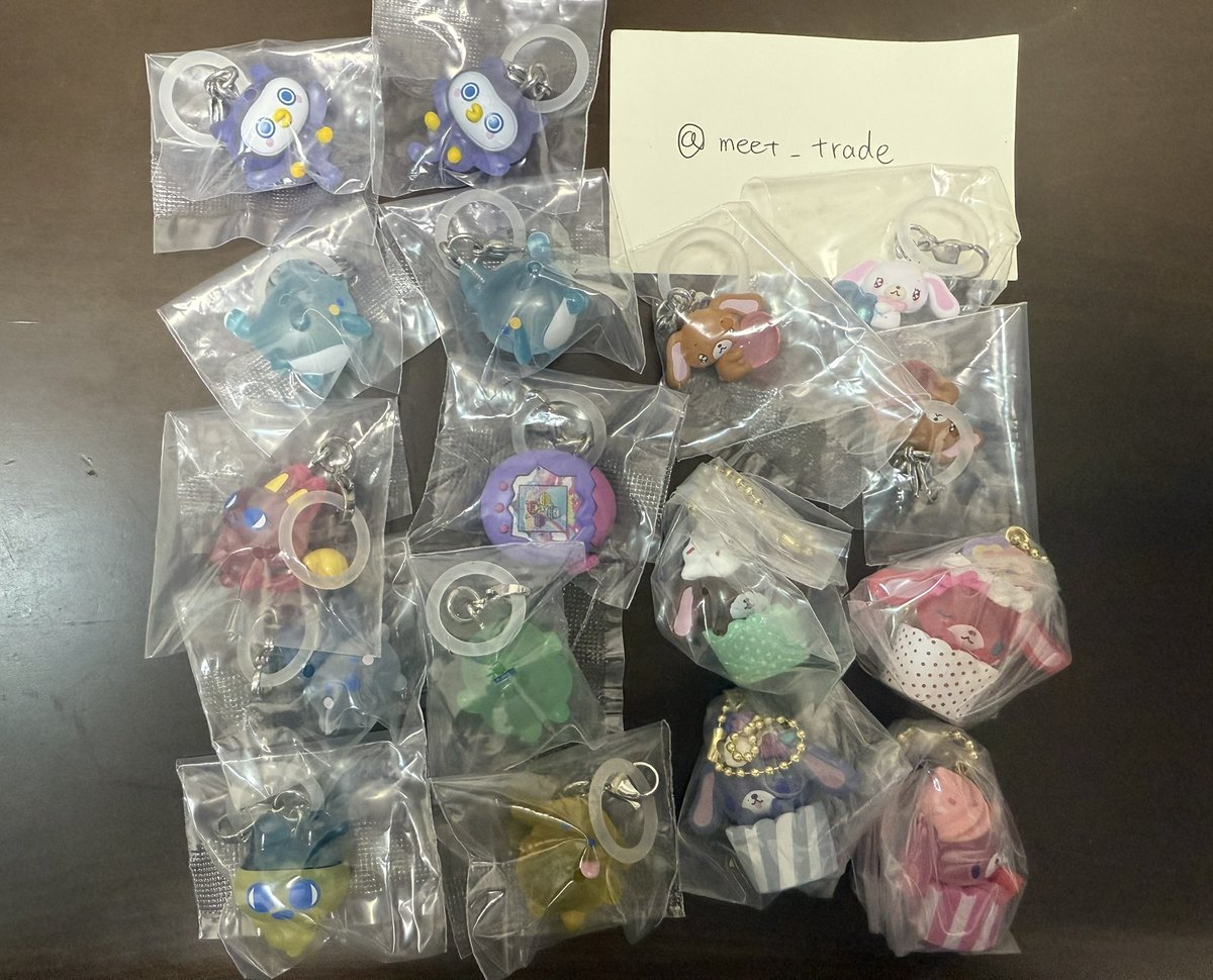 meet_trade's tweet photo. 【交換】めじるし たまごっち サンリオ
ポケモン ハンターハンター
ハロウィン ディズニー シュガバニ
けろけろ Solid アンパンマン
おじゃる丸 チェンソーマン ちいかわ

【譲】画像1.2枚目 (n:1可。こちらがn)
定価+送料での買取

【求】画像3.4枚目（必読）
 
単体交換◎
お気軽にご連絡ください。 https://t.co/sQJxElvMal