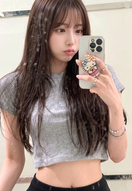 Ivunvs's tweet photo. こんなかわいい子が∧∨デビューしてるの本気で感謝した方がいい。 https://t.co/gqy32UG3gZ