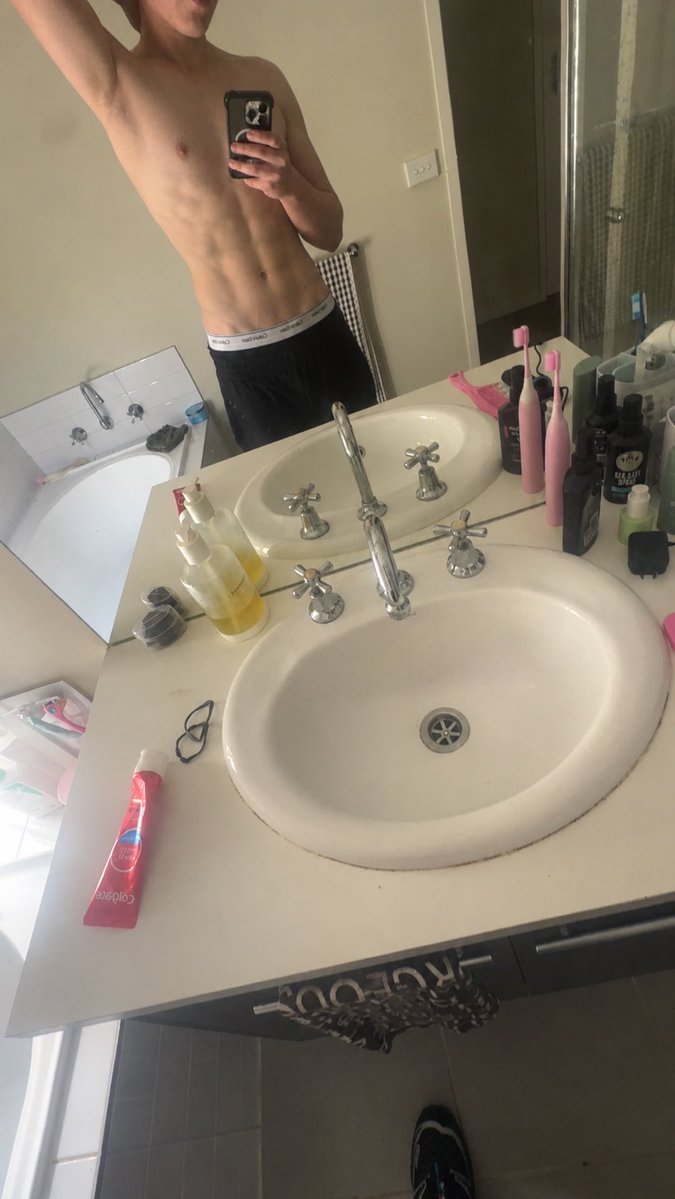 Brodie1971's tweet photo. HMU https://t.co/IYpa0Dzu79
