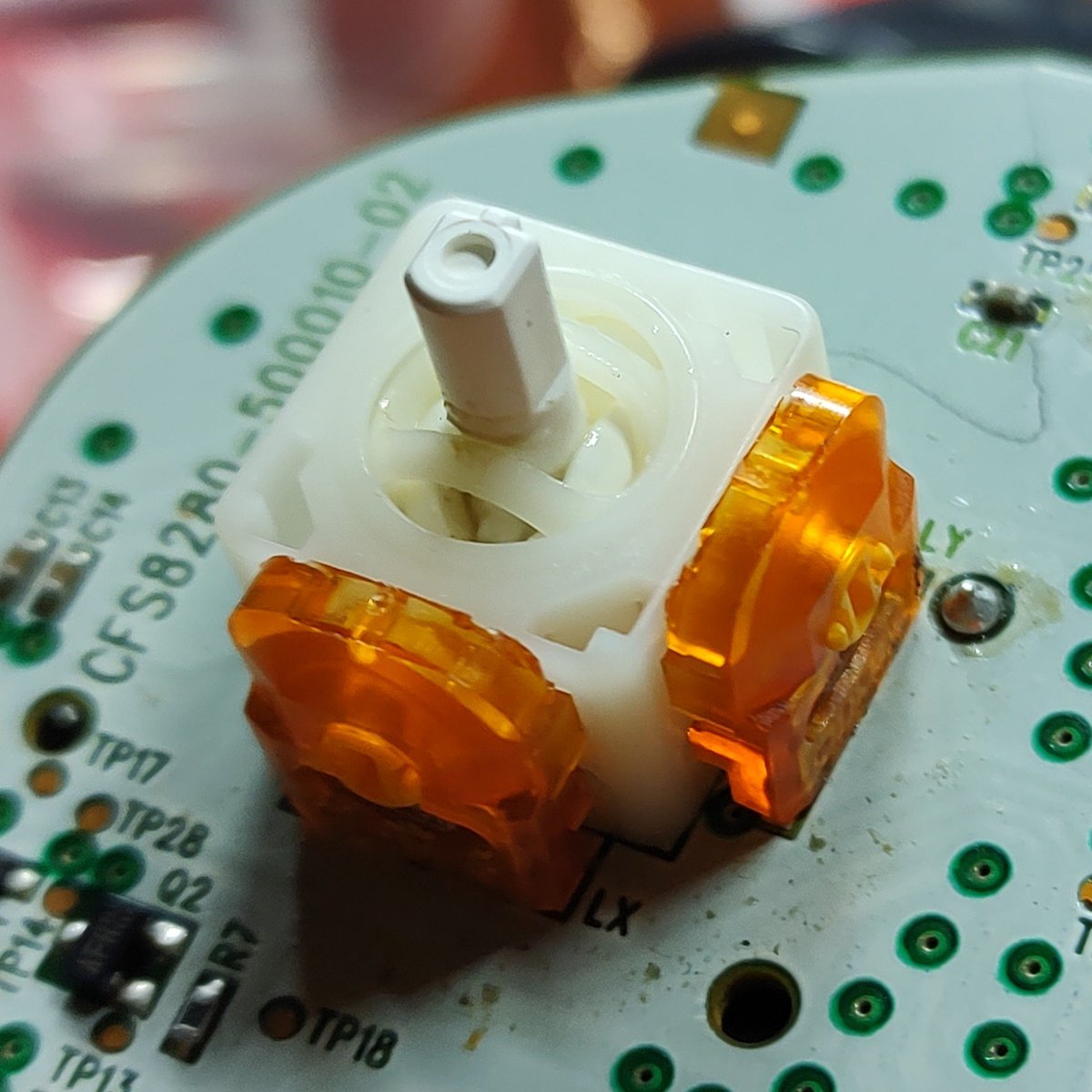 CardosiCustoms's tweet photo. Catch me playing on the PhOEM. Experimenting with PS5 TMR modules on an OEM T3 Motherboard.

Need to figure out why snapback modules don't work with the TMR modules and see if I can come up with a workaround. Very promising results otherwise.

NFS, it's my personal build, but here's what it features:

- OEM T3 Motherboard 
- Lubricated T3 Stick Boxes w/ PS5 TMR Modules
- Mouse Click A, B, X, Y (120 gram-force), and Z (60 gram-force)
- Tactile START and D-Pad (harvested from Wii Classic Controllers' -, HOME, and + buttons)
- SSBU Digital Trigger and No Spring on R
- Short Plug, Cut Aftermarket Spring, and Lubricated L
- Paracord by @skyw_z 
- Left Stick by @CSS_Kief 
- Buttons by @shorthopcustoms