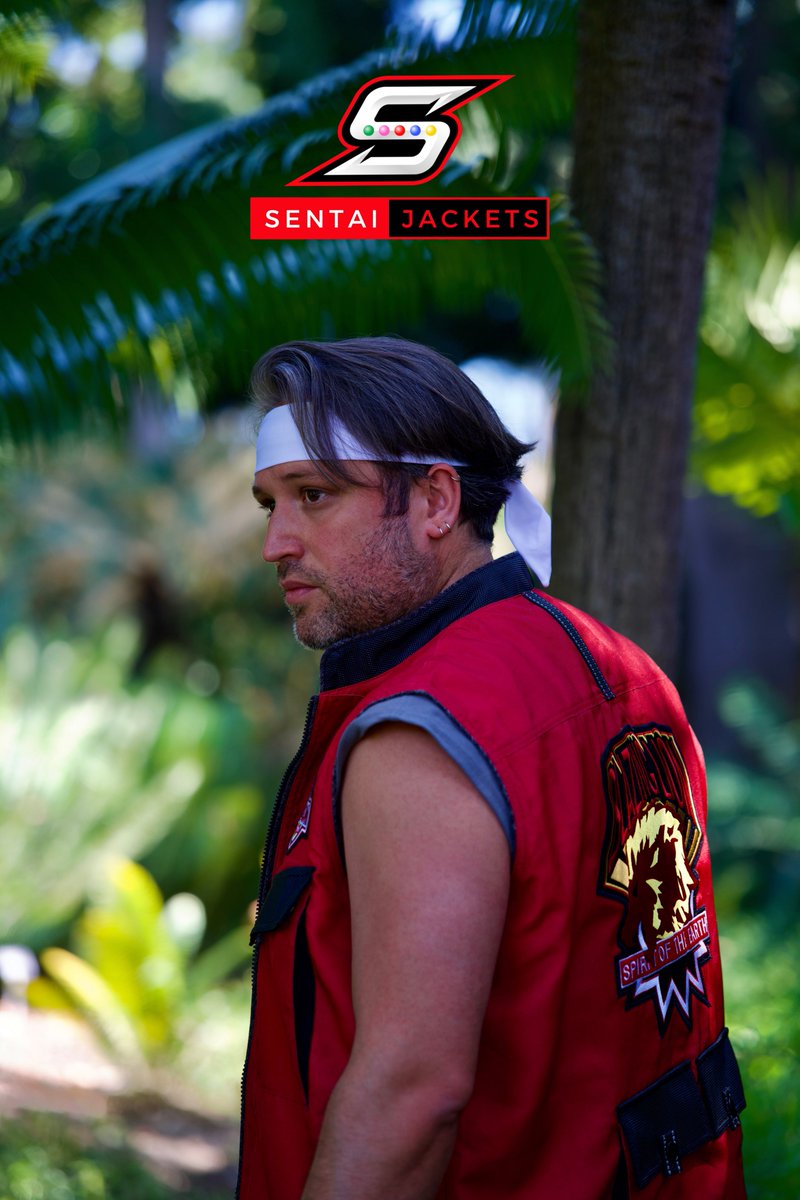 SentaiJackets's tweet photo. WILD ACCESS 🔴 BLAZING LION https://t.co/2gZ9s8uU1R