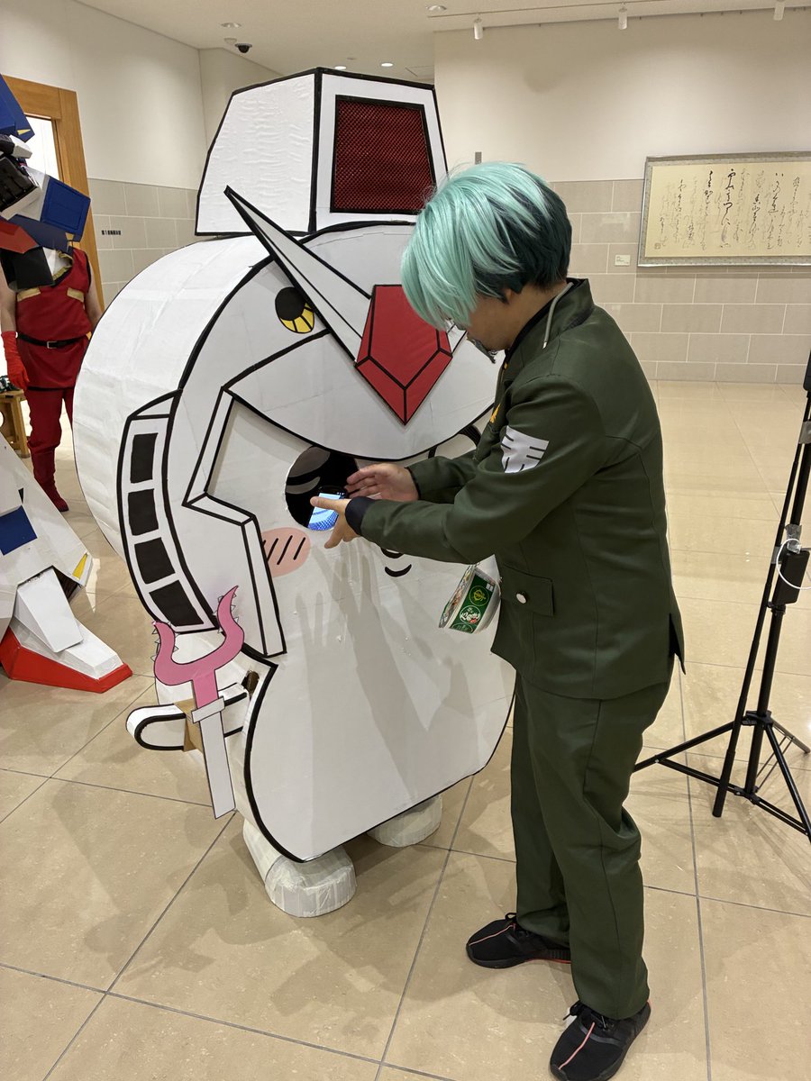 aznabo_s's tweet photo. 目から鱗🤣

目から携帯🤣

#おかホビ2026 https://t.co/IeWpIGzz6v
