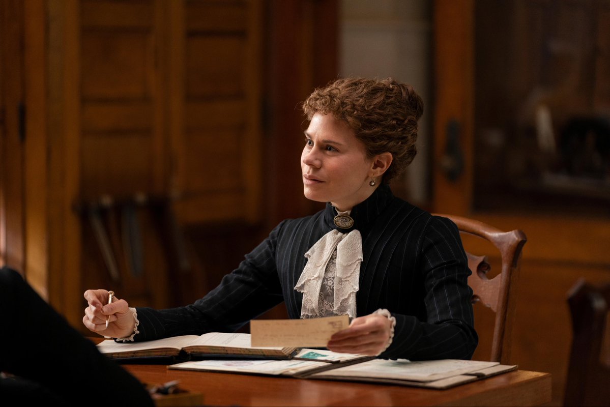 arianadijo's tweet photo. Why didn’t they cast Mrs. Bruce as Lizzie Borden? https://t.co/Kll5snnRo9