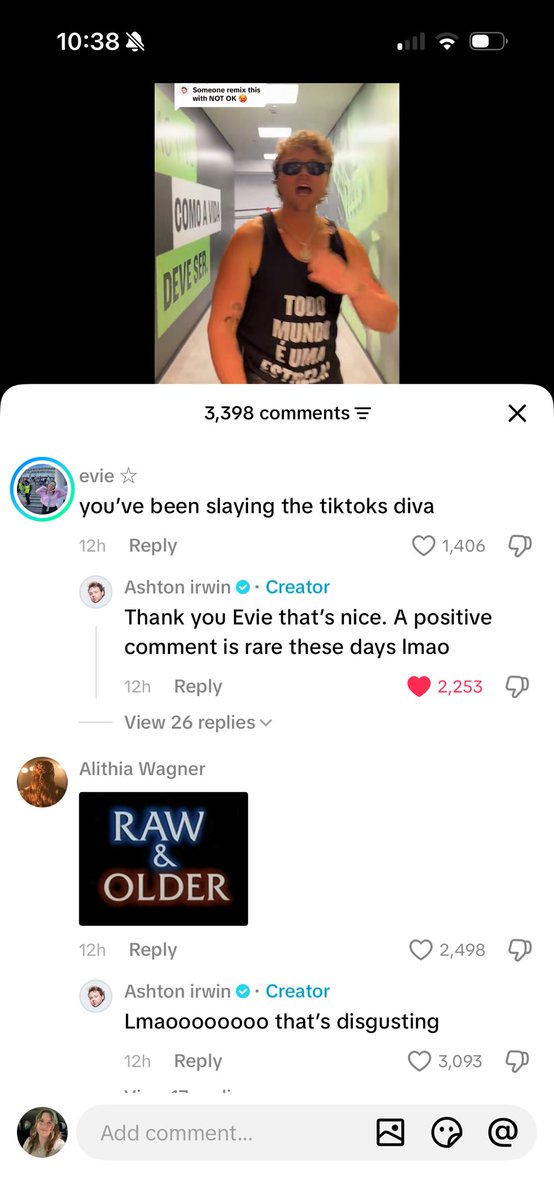 make_of_it's tweet photo. i’m fucking crying 😭😭😭😭😭😭😭 https://t.co/fH3NR83l4w