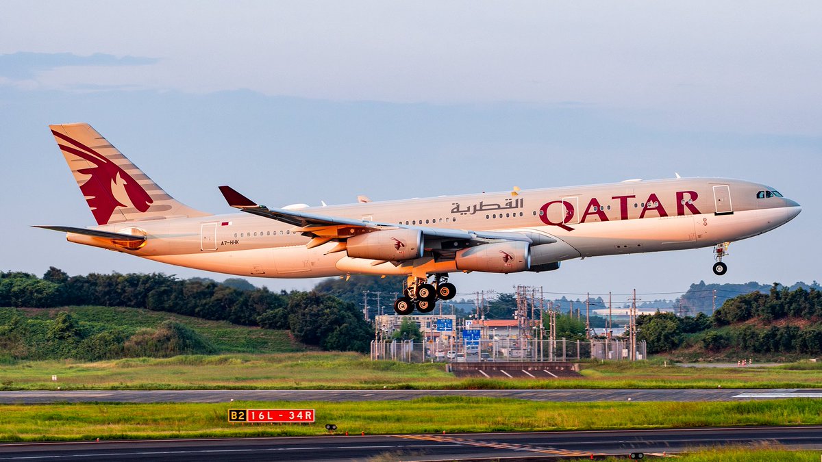 MamuD_Eleven's tweet photo. #A340写真展覧会

昨日漸くA345を撮れてついにA340シリーズ4種が揃ったので記念に https://t.co/qA5PaBX5eu