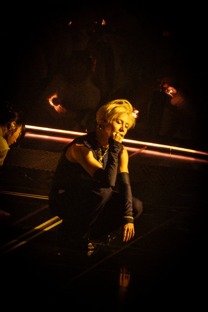 616holysound's tweet photo. 260919 태민 LiMiNaL in Seoul
#태민 #TAEMIN #テミン https://t.co/xM2s3nh3Ko