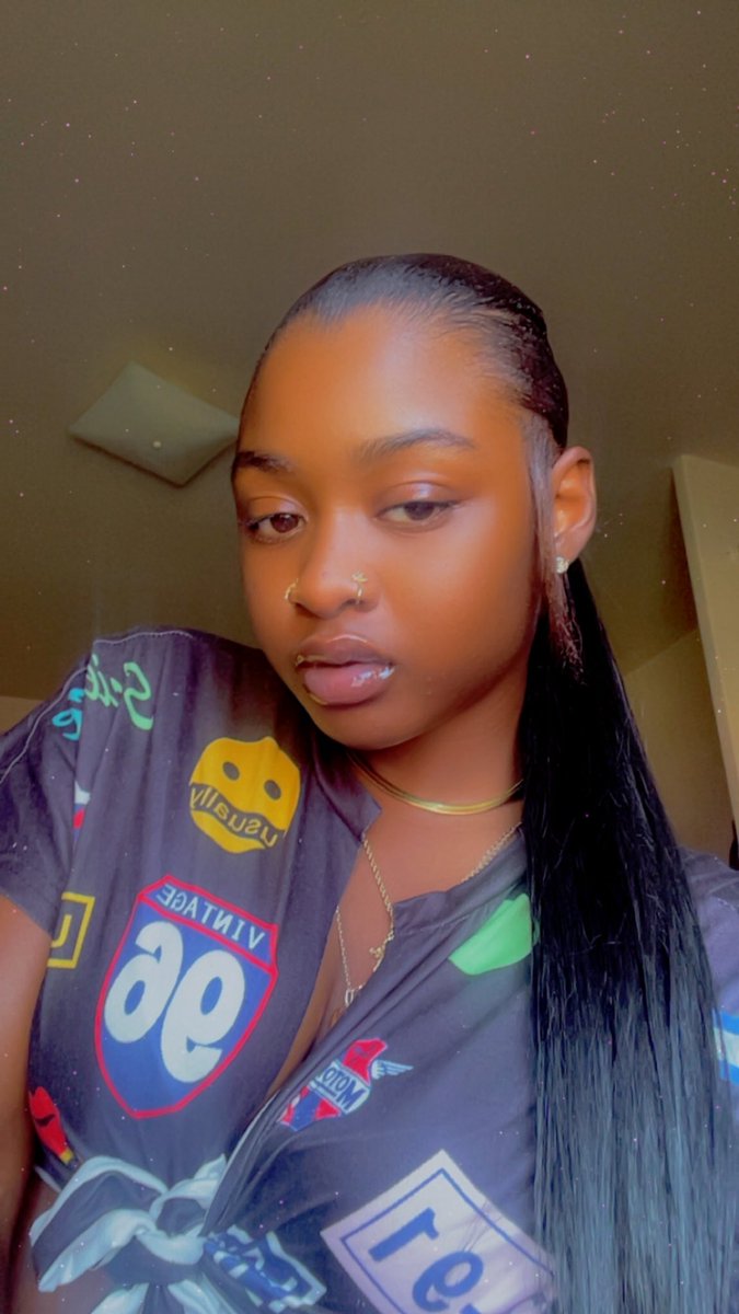 theblackhefnaa's tweet photo. 🤤 https://t.co/3vLrh6Jqty