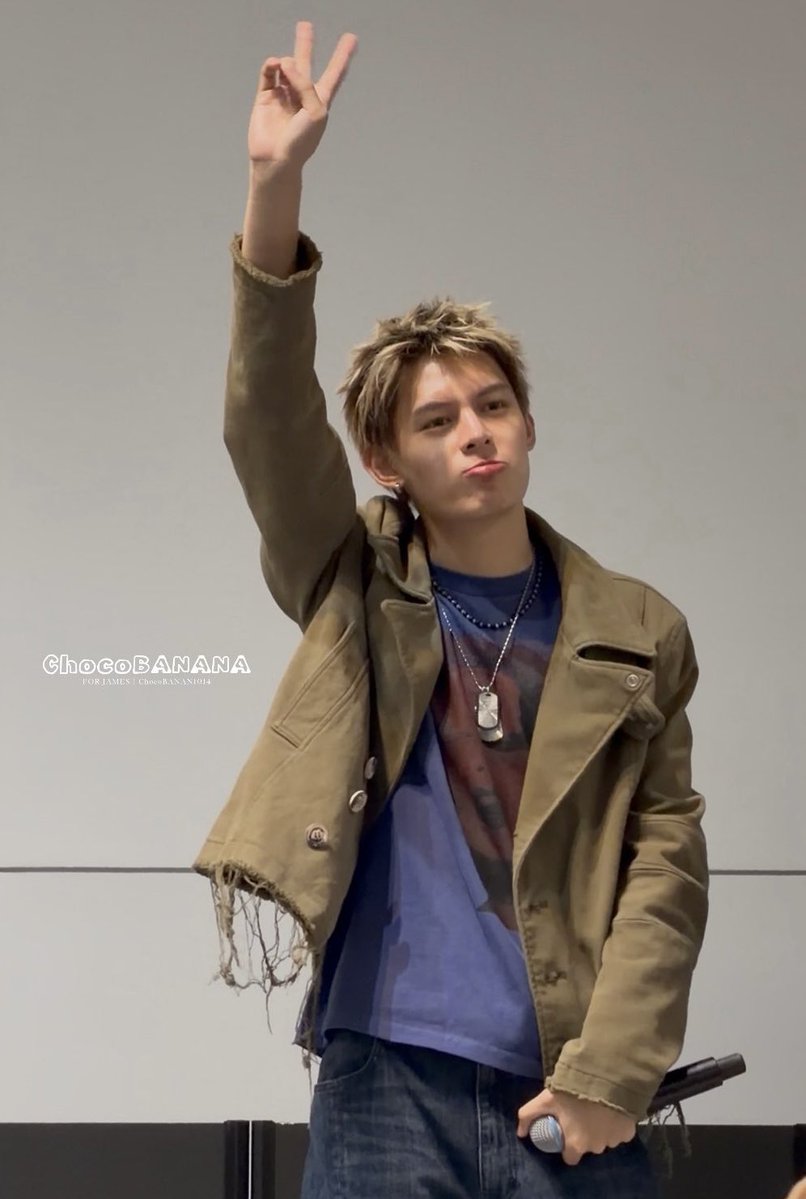 Yuiscoer's tweet photo. Cutieeee
#JAMES #JAMESCORTIS #제임스 #赵雨凡 https://t.co/Zur3xyUzZC