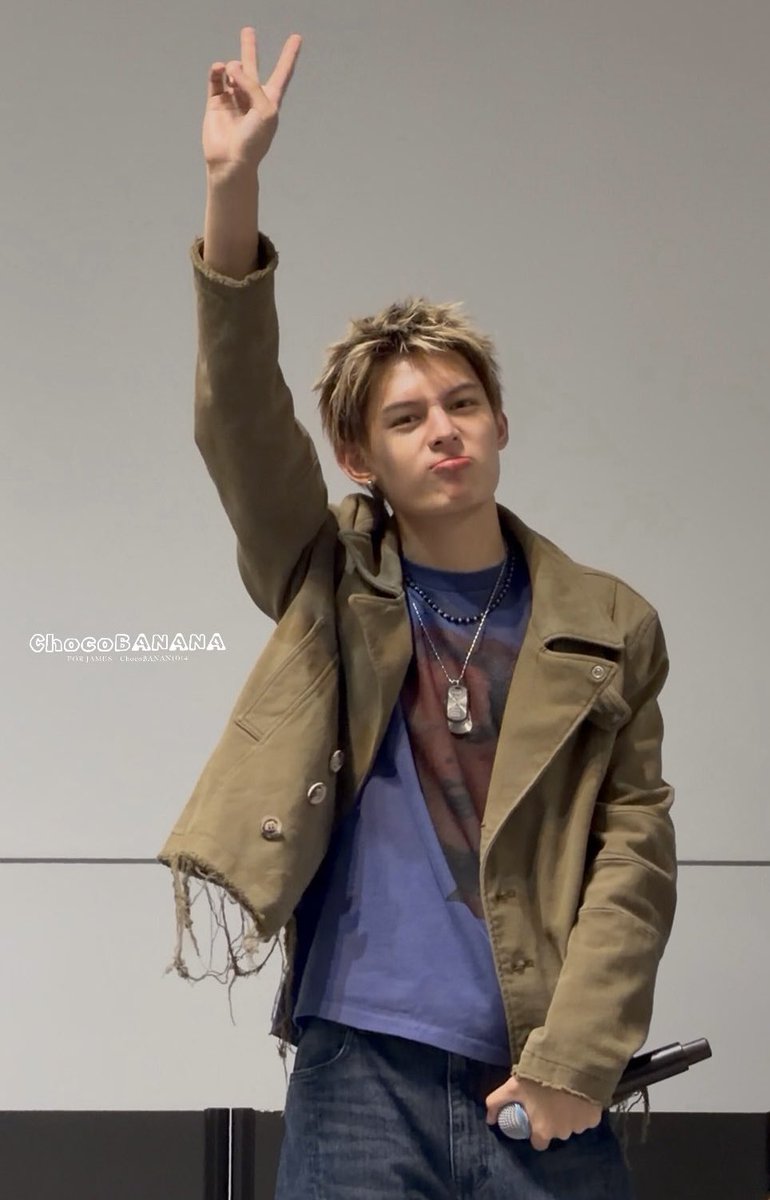 Yuiscoer's tweet photo. Cutieeee
#JAMES #JAMESCORTIS #제임스 #赵雨凡 https://t.co/Zur3xyUzZC