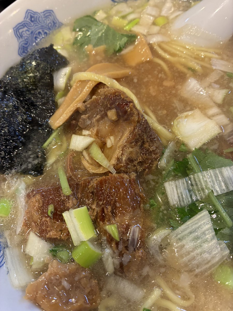 setsu_8686's tweet photo. お気に入りのラーメン屋さん！このとろっとろのチャーシューが最高！ https://t.co/BsVdIVWETV