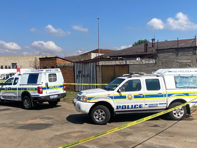JacaNewswatch's tweet photo. Ekurhuleni women’s murders: Govt escalates probe as eight victimc are identified

https://t.co/yjZZCYly9E https://t.co/ejJnfy5T8h