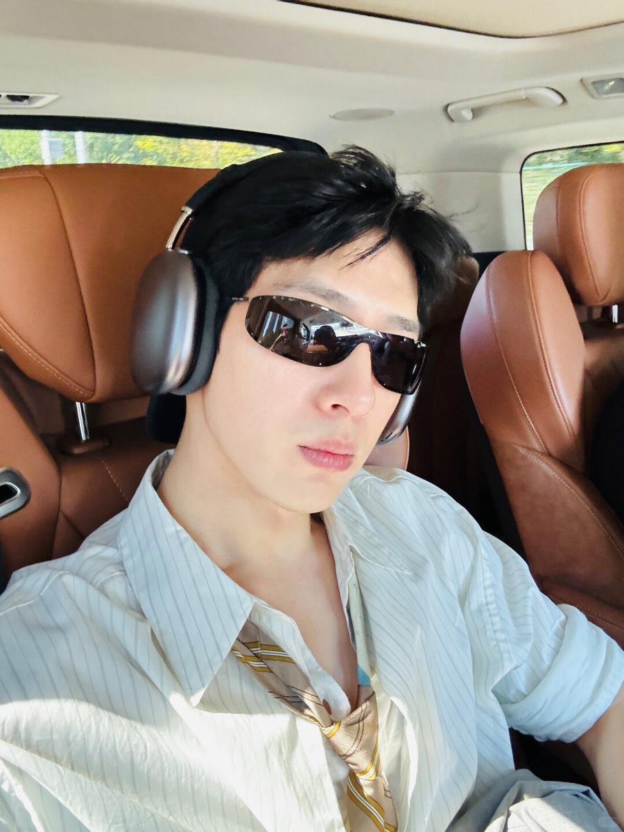 dearlyboran's tweet photo. 📸 260921 Jing Boran Xiaohongshu Update #JingBoran #井柏然 https://t.co/novqBhHGcm