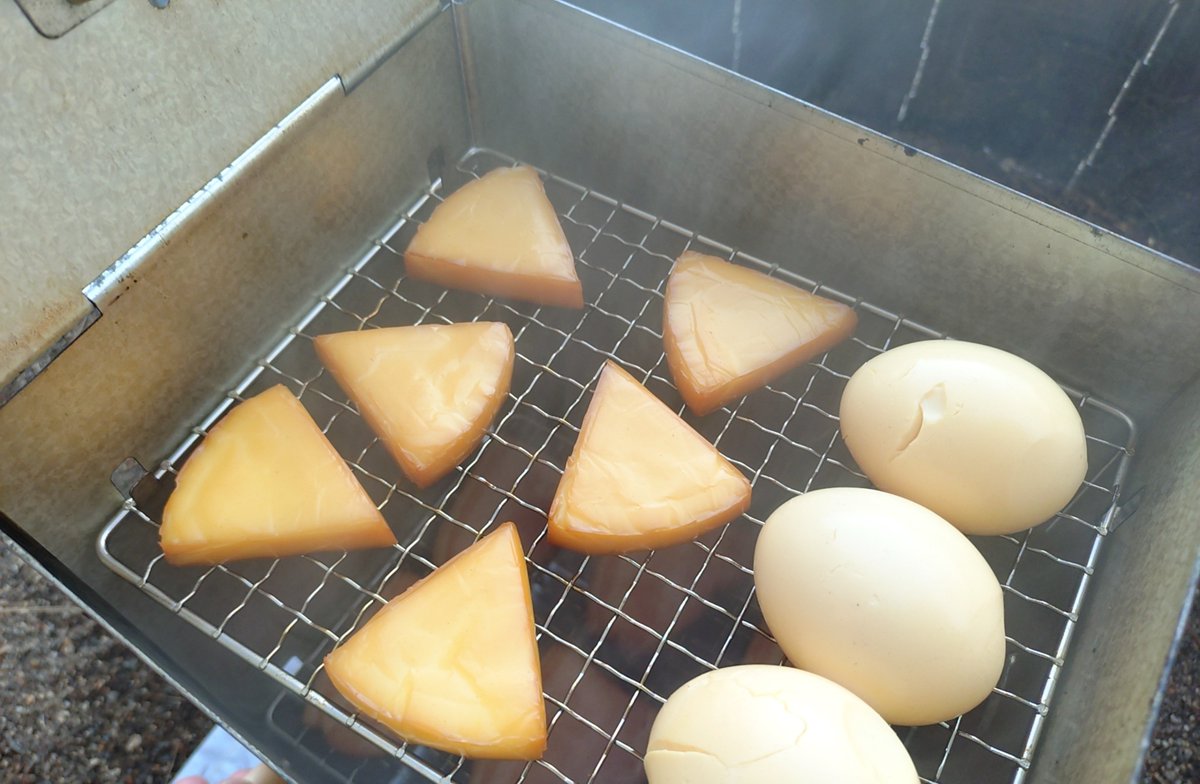 REVIVE_yuta's tweet photo. くんちー
くんたま
くんべこーん https://t.co/AM2Co7CjKB