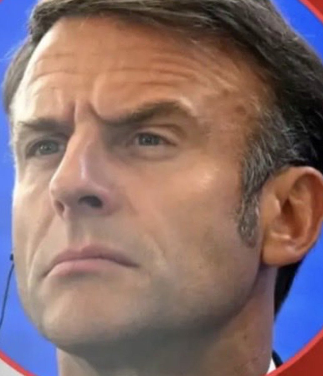 Escalet83's tweet photo. #EmmanuelMacron est imposteur. Il a pris le pouvoir afin de détruire notre pays. Aucun président dans toute l'Histoire n'a autant détesté la France et les Français. C'est viscérale, c'est triste, c'est moche et petit.
😡 Emmanuel Macron DOIT PAYER pour tout le mal qu'il a fait ! https://t.co/DEQKGZgY5K