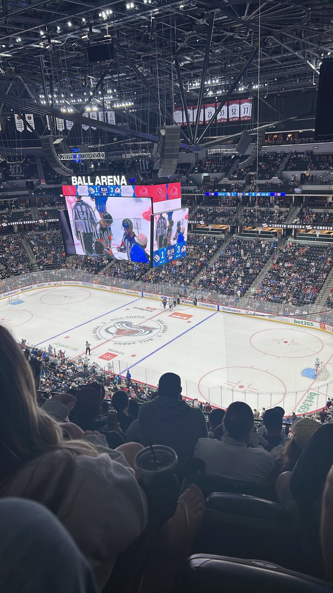 abvsea's tweet photo. it’s good to be home #GoAvsGo https://t.co/NFsmpfYCoe