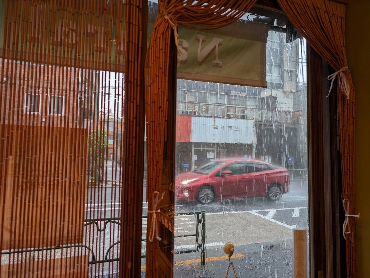 yanaginisakura's tweet photo. 営業になっているかどうかは別として、営業しています。

店主の判断で早仕舞いも有り得ますが、みんな大好き【無添加べったら漬け】も有りますよ！

#漬物 #無添加 #べったら #腸活 #ご飯のお供 #酒のつまみ #谷根千 #naturalpickles #yanesen https://t.co/asDilJ36FE