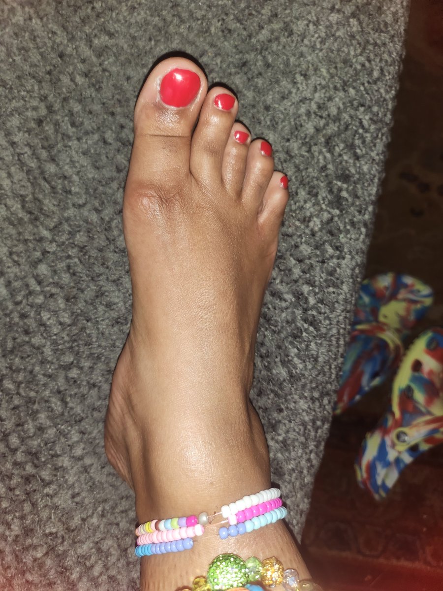 ShanieNik99's tweet photo. @piggy1627 Sure.  $CamNik24 https://t.co/vfNiOwd4Ez
