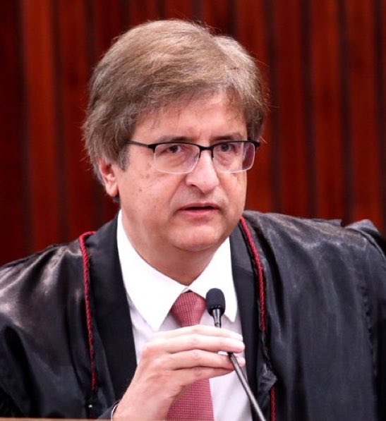 NewsLiberdade's tweet photo. 🚨URGENTE - Conselho do Ministério Público não vai declarar a parcialidade de Paulo Gonet no caso do Banco Master https://t.co/FpI3Fozd2A