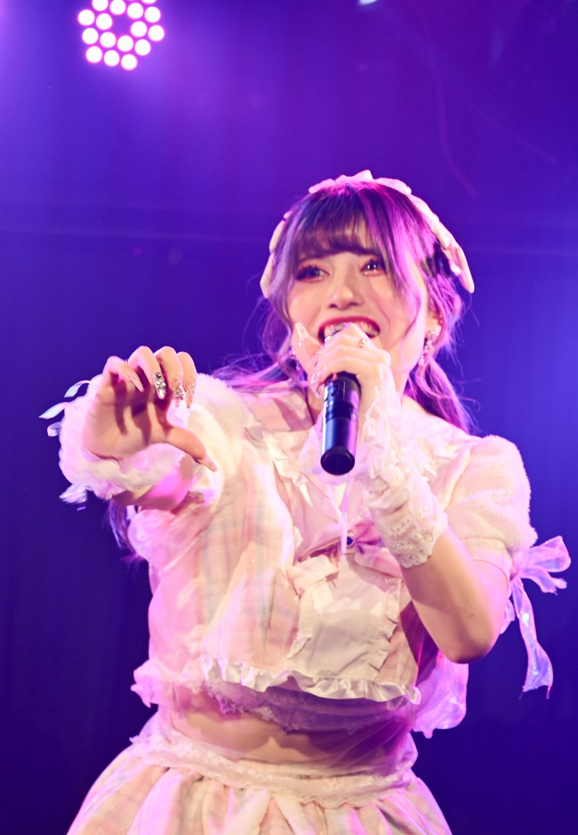 xxkeytyxx655321's tweet photo. #スペアアイドルライブ Vol.18
M FiVE!
今回はまりんさんが休みで
4人体制でしたがそれはそれでも
かっこいいですよね
最近#全部表示されなくったので・・
#Mfive
まいやん @maiyan__0626
真凜 @Marin0724_stn
みこみ @mkm_xxpi
もなてら @x_monatera_x
#spaceartstudio https://t.co/JH8oIeSiYE
