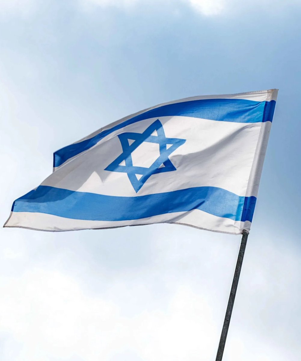 F1shUpdates's tweet photo. Ed Sheeran has removed his music from Apple Music and Spotify in Israel in an effort to regain the trust of his fans. https://t.co/m1J18yGbjH