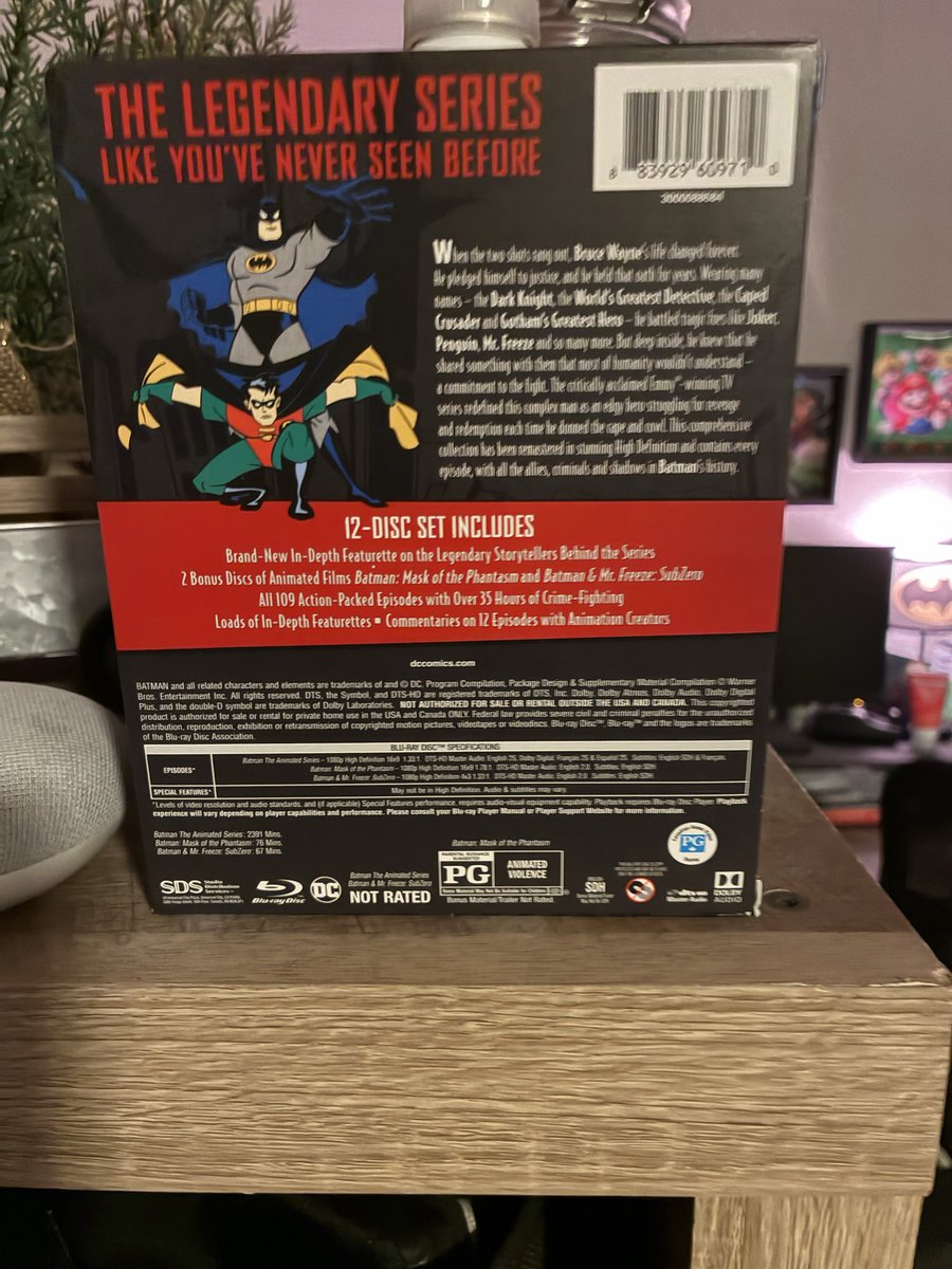 CannoliSasqtch's tweet photo. Another physical media win.  One of the best animated series ever created.  #batman https://t.co/H7eVWTJ27V