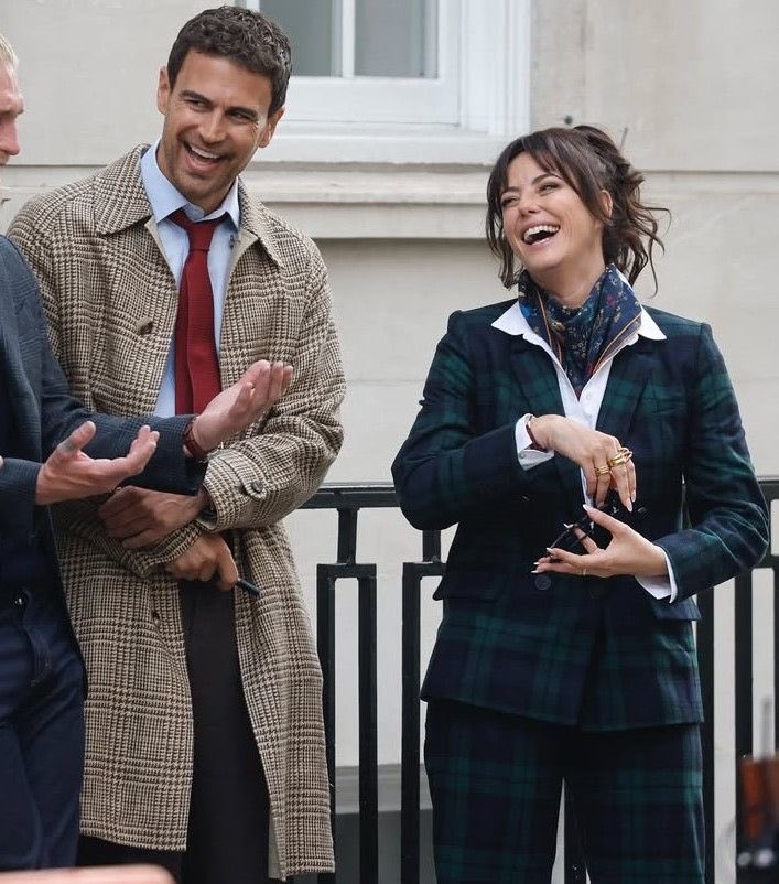 michelle_mariax's tweet photo. as soon as i saw this outfit in episode 1, i knew it would live in my head rent free (and it has) https://t.co/VaEgkdMjU3