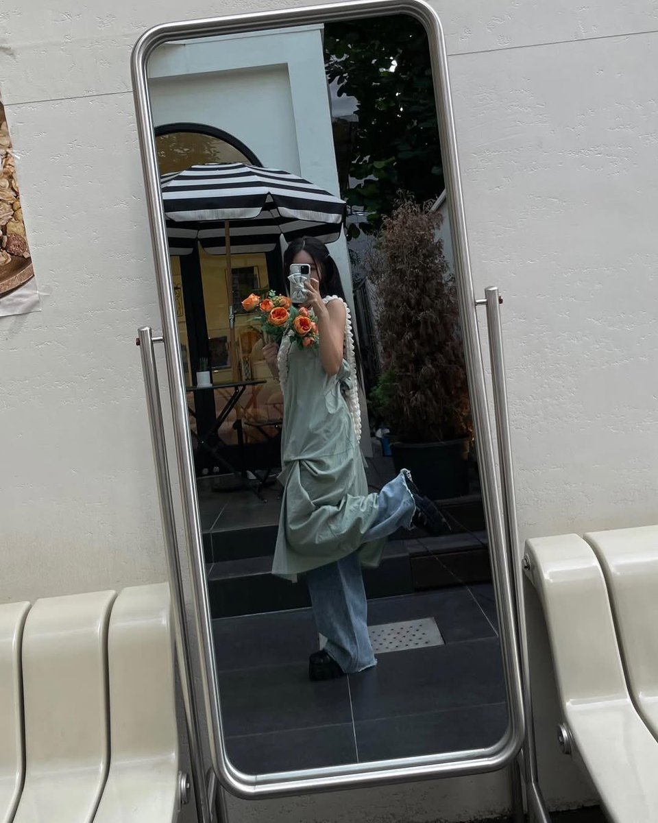 springtailes's tweet photo. ️
                                      ꕥ
       𝑫𝒂𝒊𝒔𝒚 𝑴 𝑯𝒂𝒏𝒏𝒂, Spring’s princess. 
            Hanna Garden and Tea Shop
                      MDNI, English Only
       
                                      *⁠.⁠✧ https://t.co/aKSbZaHb10